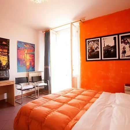 Le Lupe Bed & Breakfast *