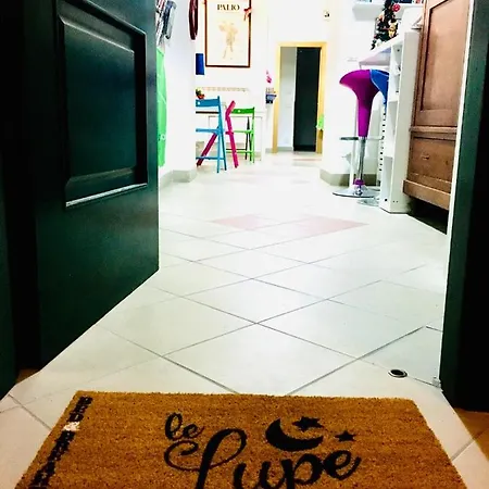 Le Lupe לינה וארוחת בוקר *