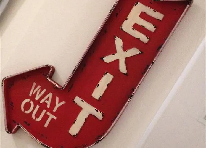 Le Lupe Bed & Breakfast 3*